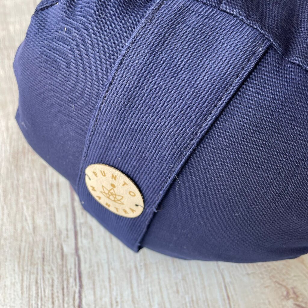 Bolster Punto Mantra